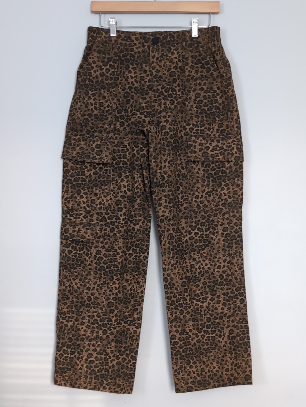 No Boundaries Leopard Cargo Pants XS Bootcut Relaxed Brown Black Y2K